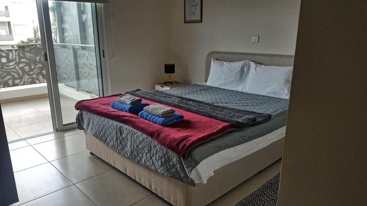Mythical Sands Luxury Apartment Paralímni Eksteriør bilde