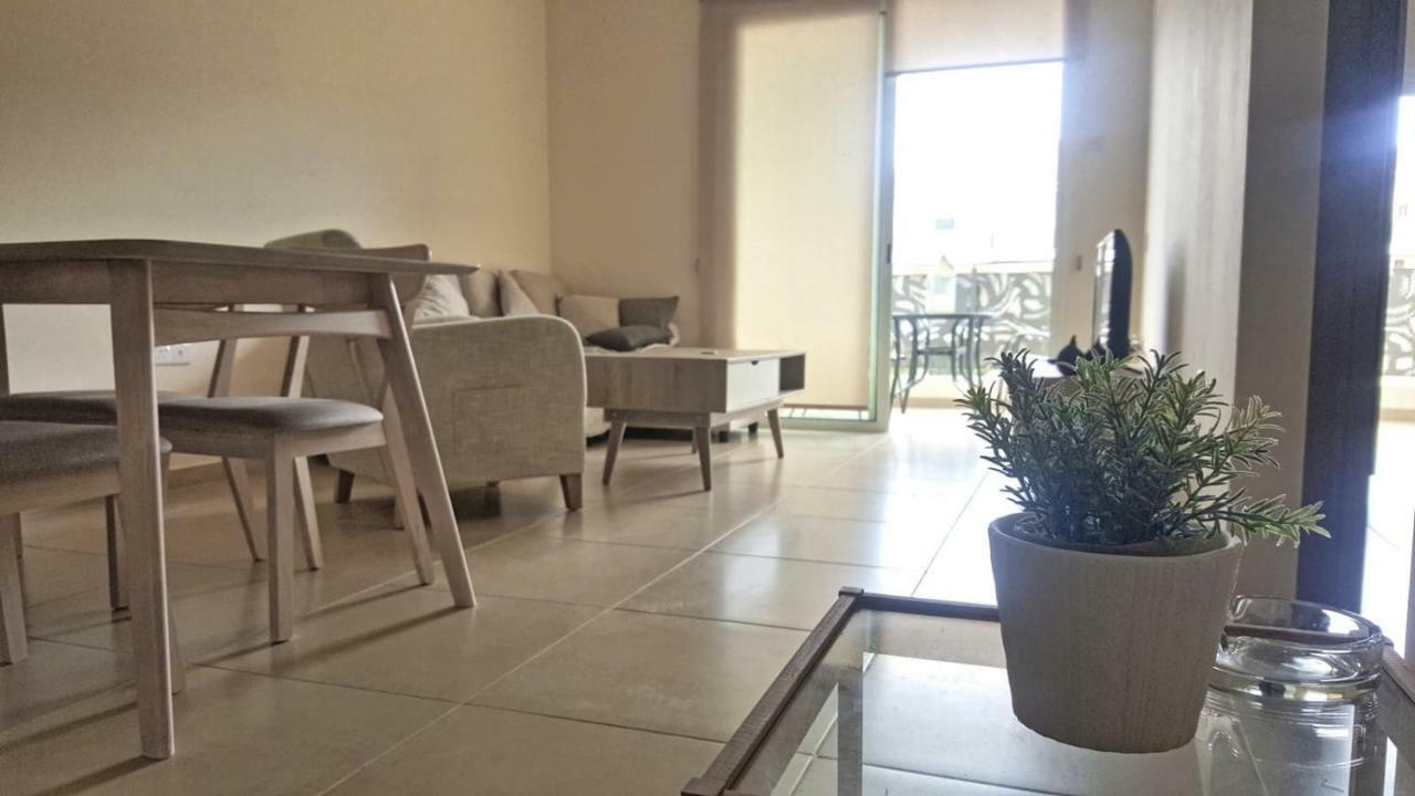 Mythical Sands Luxury Apartment Paralímni Eksteriør bilde