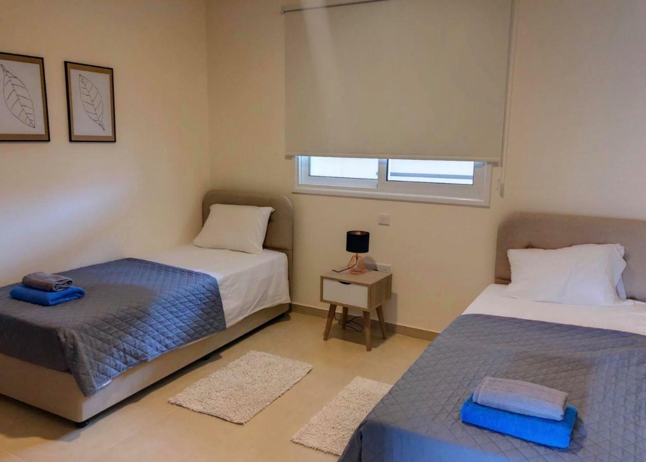 Mythical Sands Luxury Apartment Paralímni Eksteriør bilde
